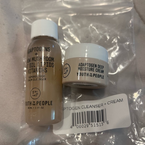 Youth To The People Adaptogen Duo - Skincare Set - Picture 2 of 5